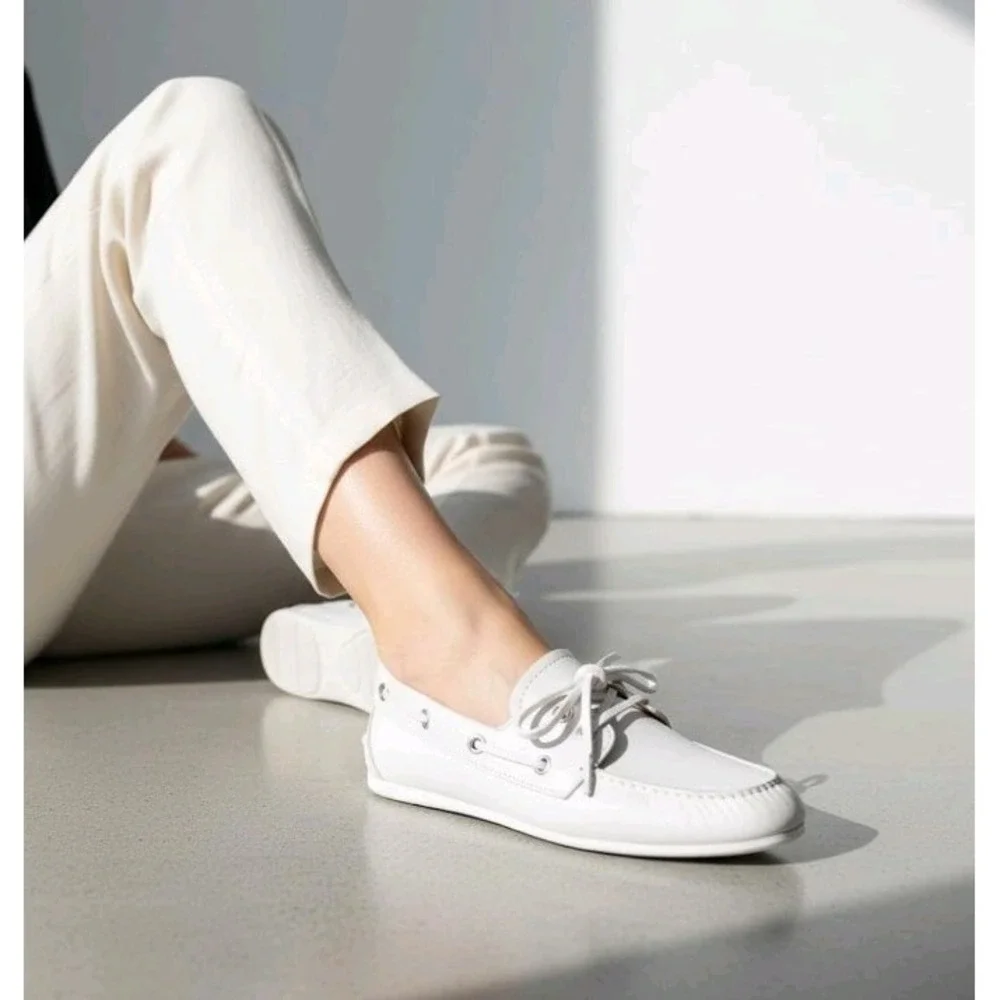 Cushionaire Womens White Faux Leather Boat Shoes Slip-On Comfort Casual